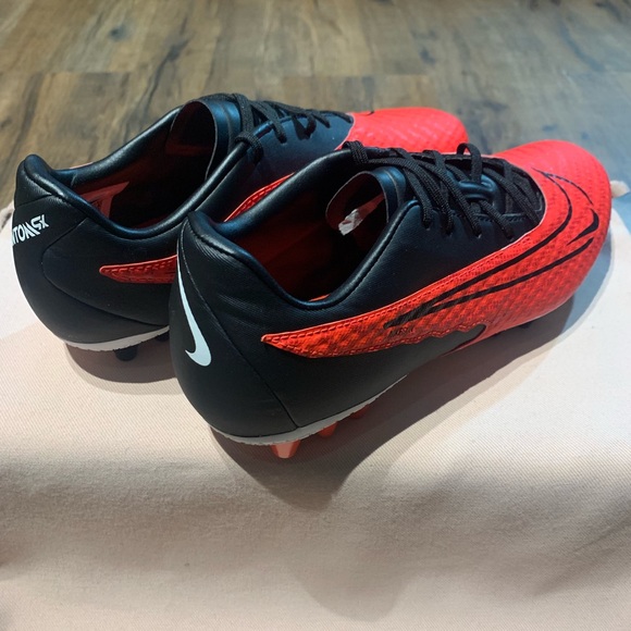 Nike Phantom GX Academy AG Soccer Cleats (Premium)